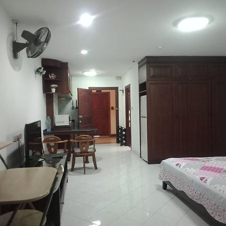 View Talay 2 Suite Apartments Jomtien Beach Εξωτερικό φωτογραφία